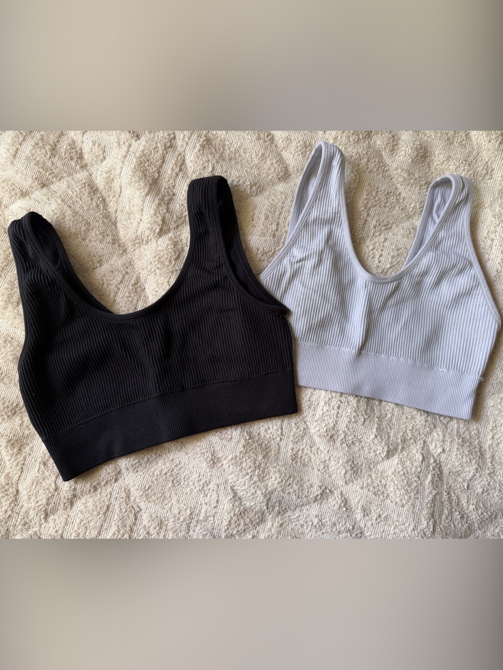 aerie Ribbed Scoop Sports Bra - Black & Cream